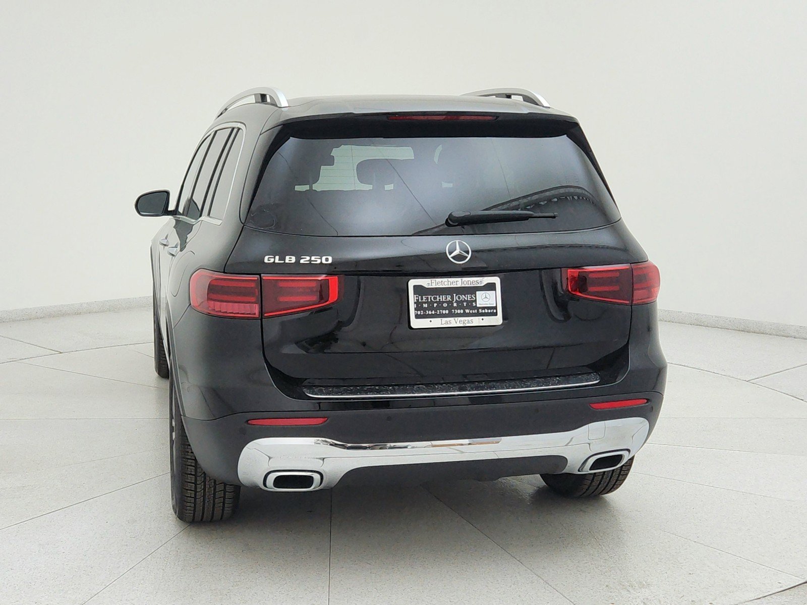 New 2025 Mercedes-Benz GLB 250 image 8