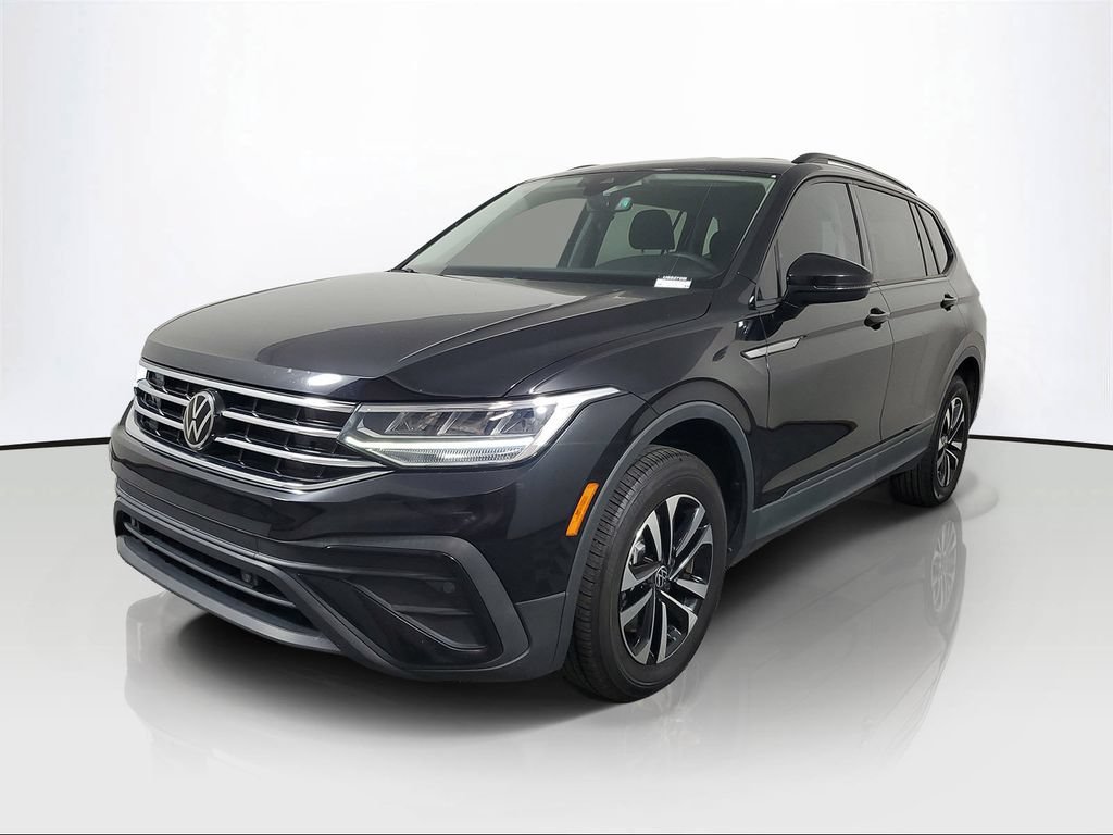 Used 2022 Volkswagen Tiguan S w/ IQ.Drive Package FWD image 3