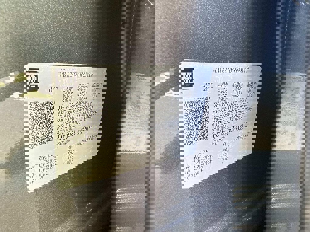 New 2026 Cadillac Escalade IQL Luxury image 18