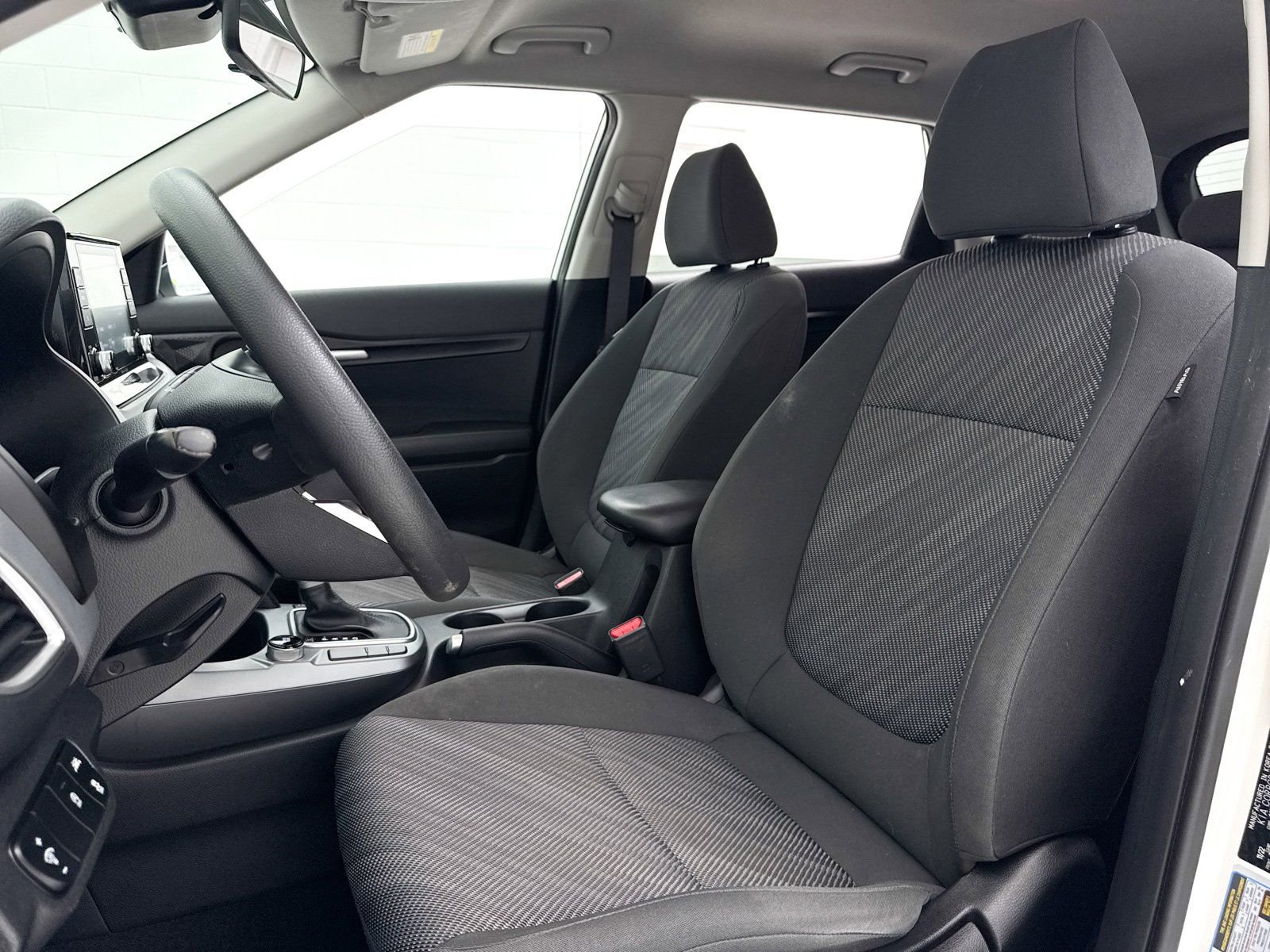 Used 2023 Kia Seltos LX image 19