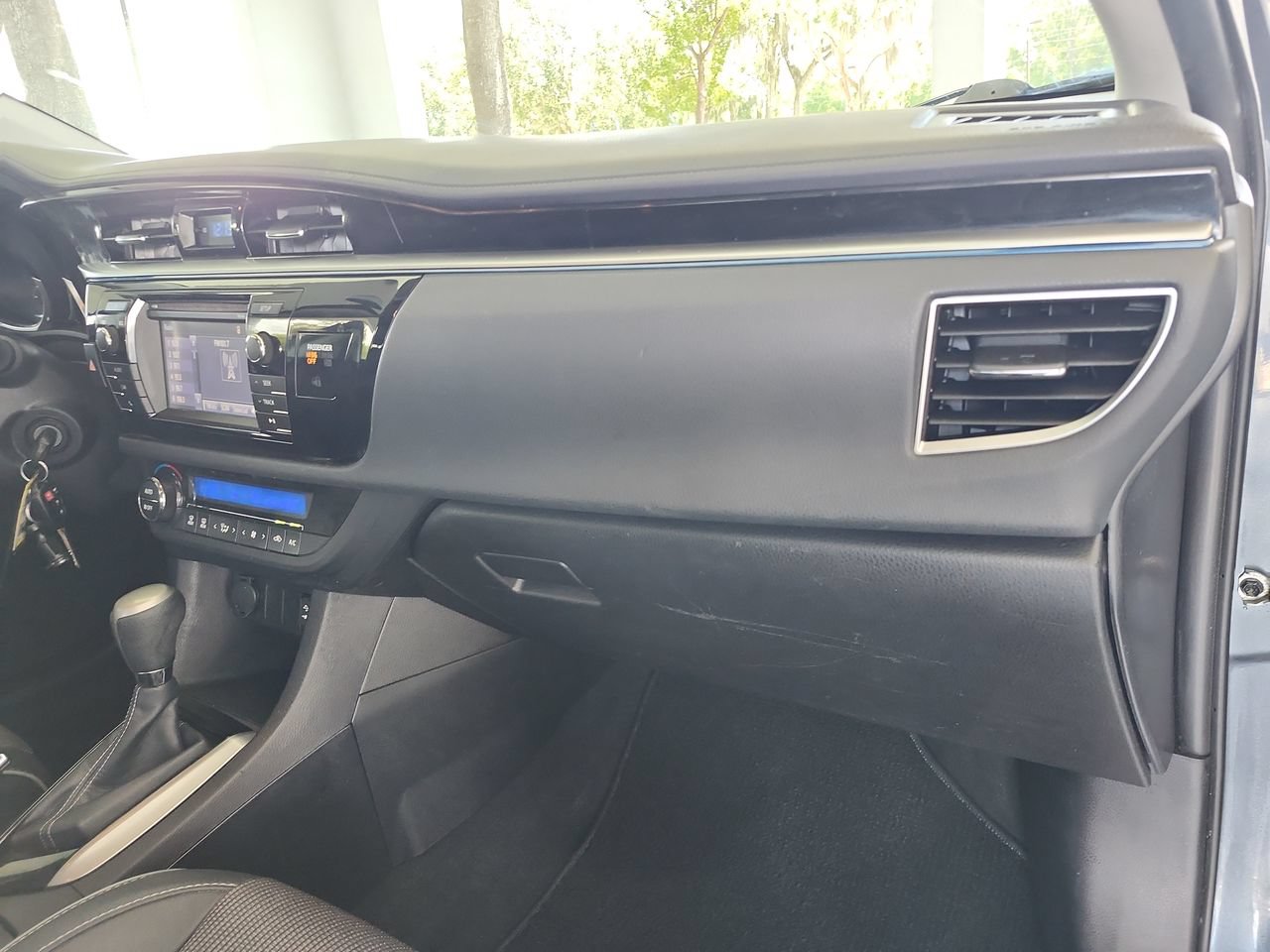 Used 2015 Toyota Corolla S FWD image 20