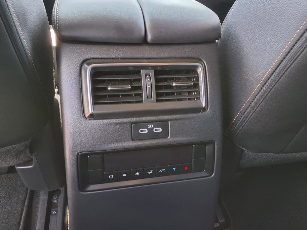 Certified 2024 MAZDA CX-90 Plug-In Hybrid w/ Preferred image 22