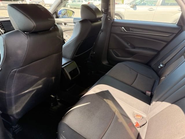 Used 2019 Honda Accord Sport image 17