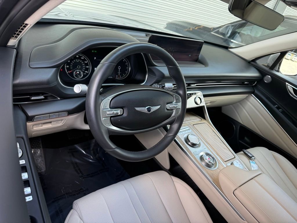 Used 2023 Genesis GV80 3.5T image 3