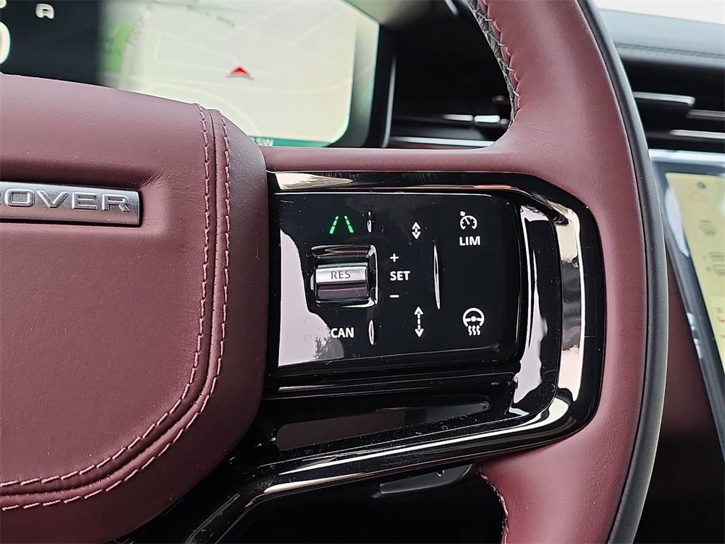 New 2025 Land Rover Range Rover Sport Dynamic SE image 18