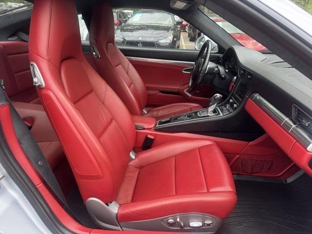 Used 2016 Porsche 911 Turbo image 21