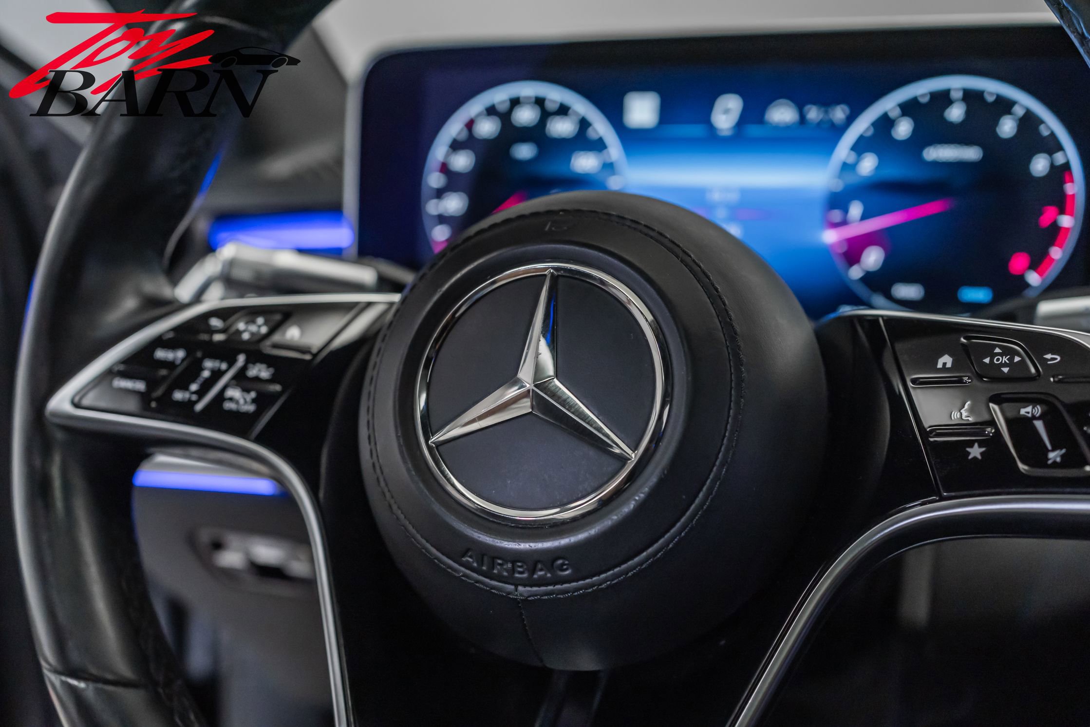 Used 2023 Mercedes-Benz S 500 4MATIC w/ AMG Line image 32