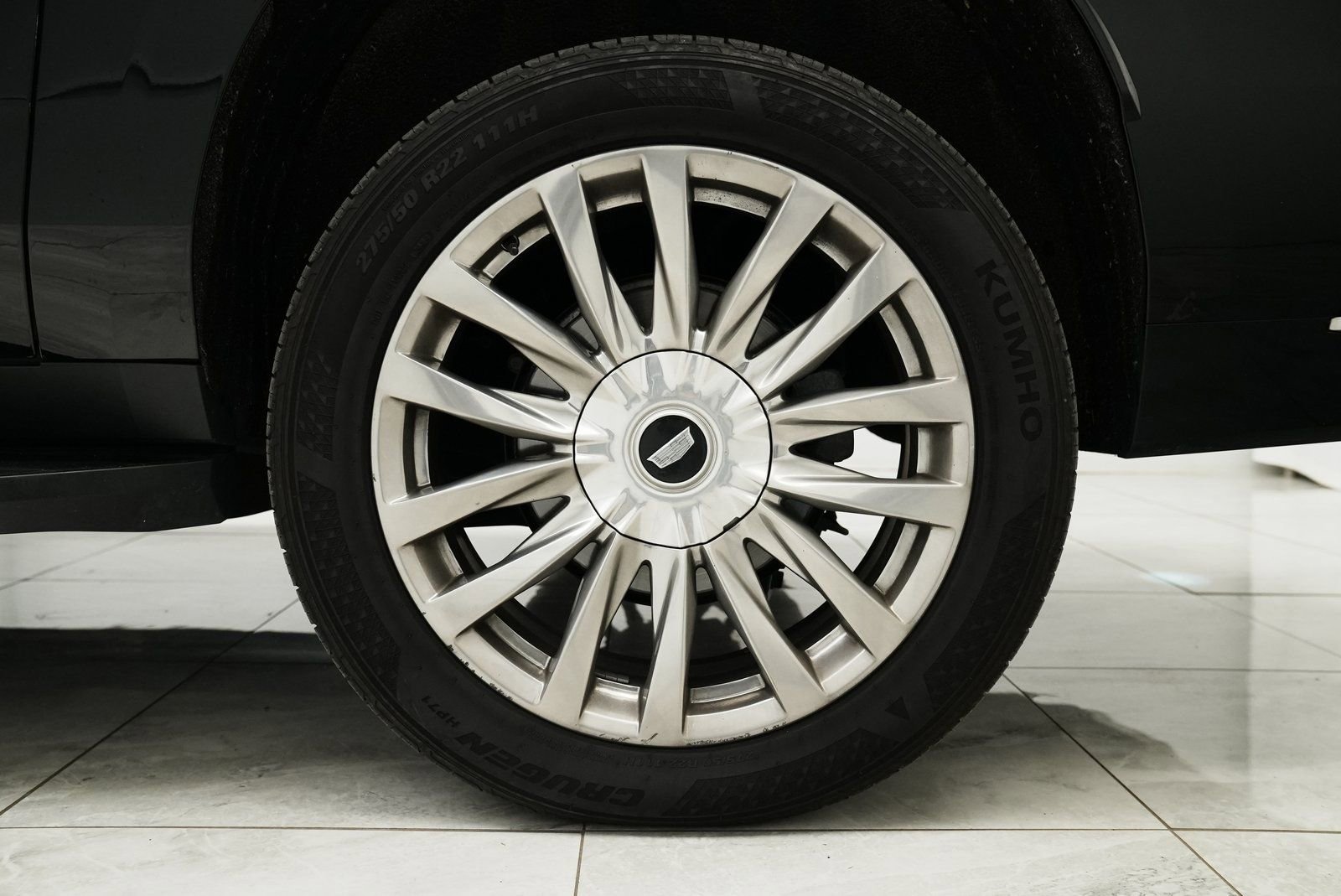 Used 2021 Cadillac Escalade ESV Premium Luxury image 35