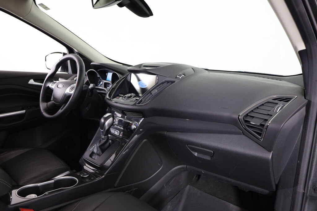 Used 2016 Ford Escape Titanium image 21