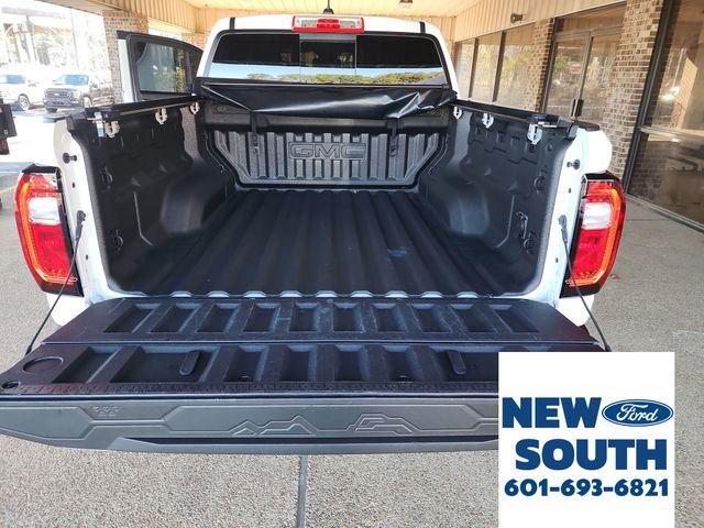 Used 2024 GMC Canyon AT4 w/ AT4 Premium Package image 34