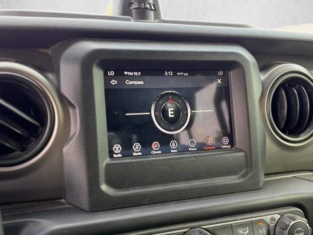 Used 2020 Jeep Gladiator Sport w/ Quick Order Package 24S AWD/4WD image 15
