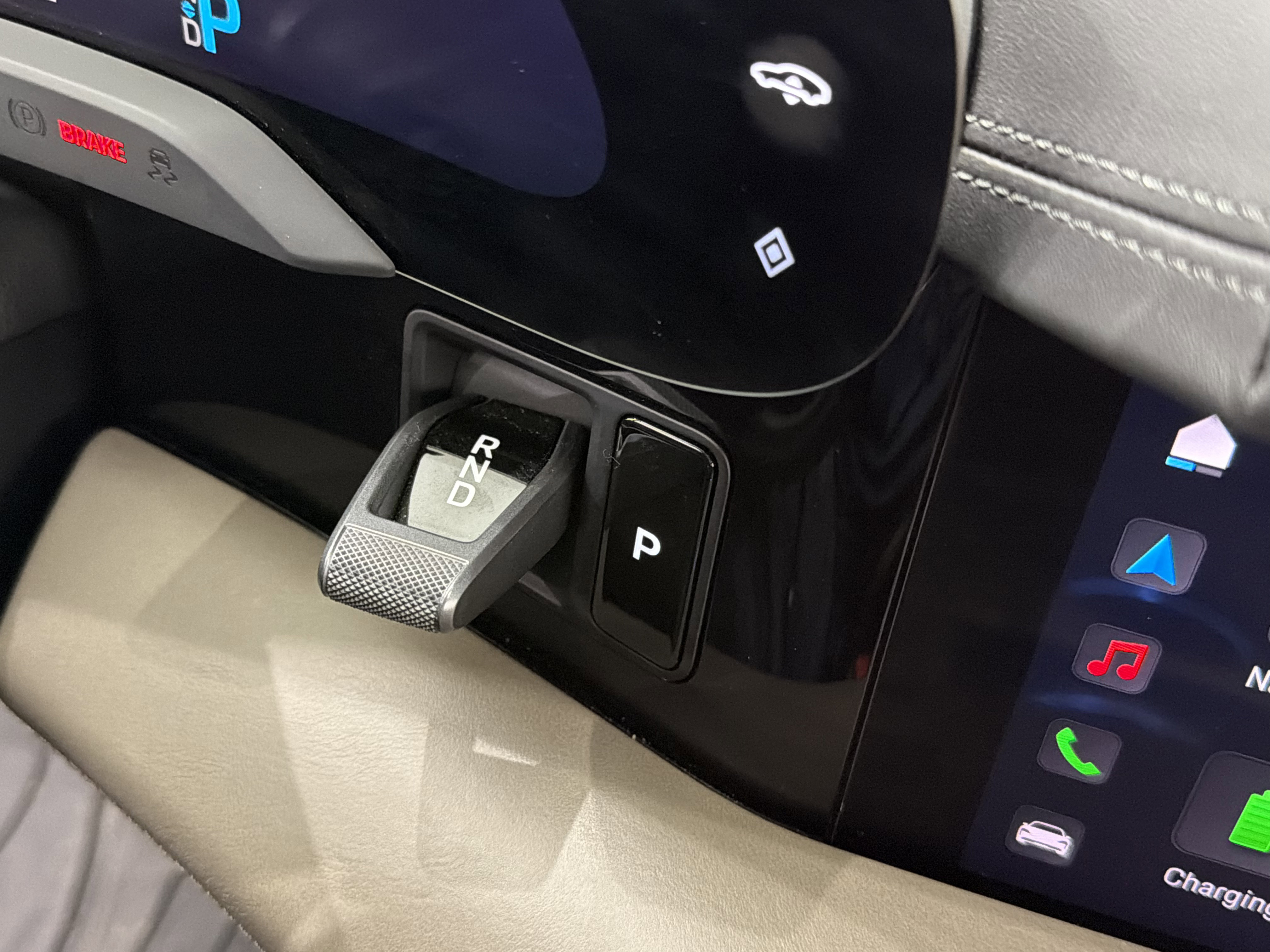 Certified 2023 Porsche Taycan Turbo S image 39