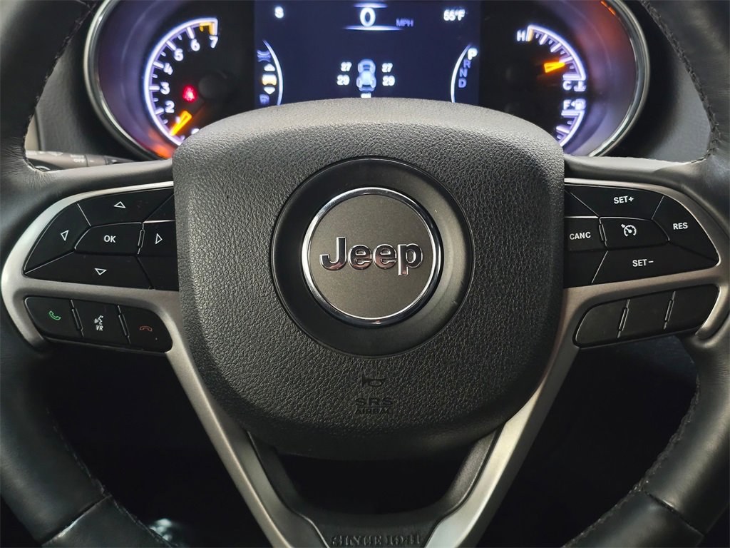 Used 2018 Jeep Grand Cherokee Altitude image 23