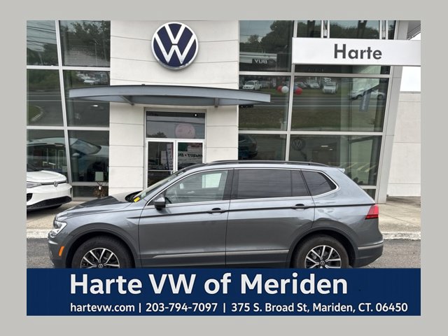 Used 2021 Volkswagen Tiguan SE w/ Panoramic Sunroof Package AWD/4WD image 1