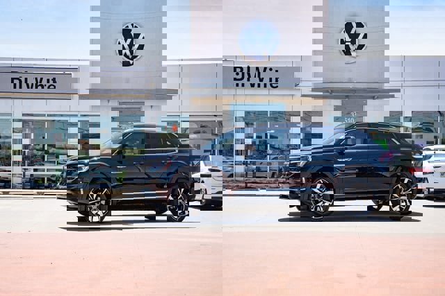 New 2025 Volkswagen Atlas Cross Sport SEL Premium R-Line image 1