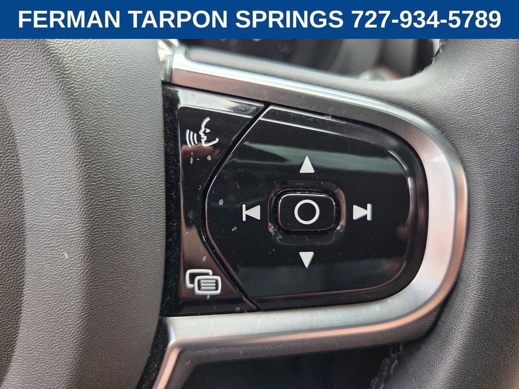 Certified 2023 Volvo XC60 B5 Plus w/ Protection Package Premier FWD image 31
