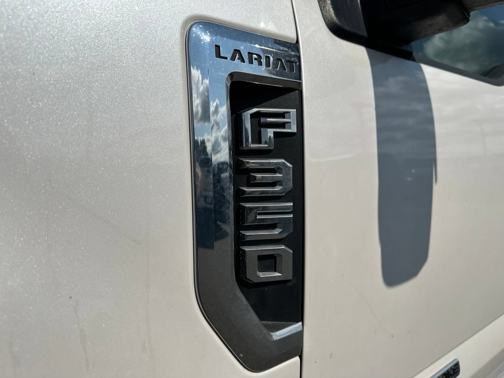 Used 2019 Ford F350 Lariat w/ Lariat Ultimate Package AWD/4WD image 6