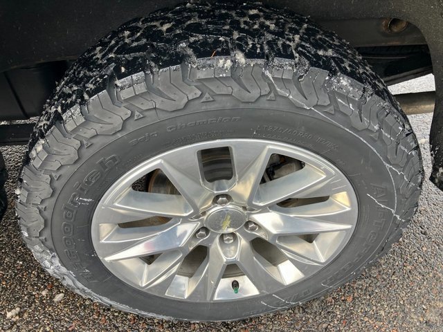 Used 2019 Chevrolet Silverado 1500 LTZ image 27