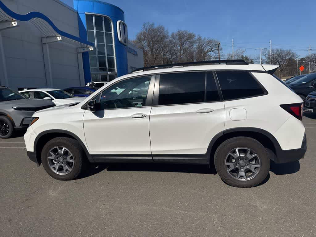 Certified 2023 Honda Passport TrailSport image 31