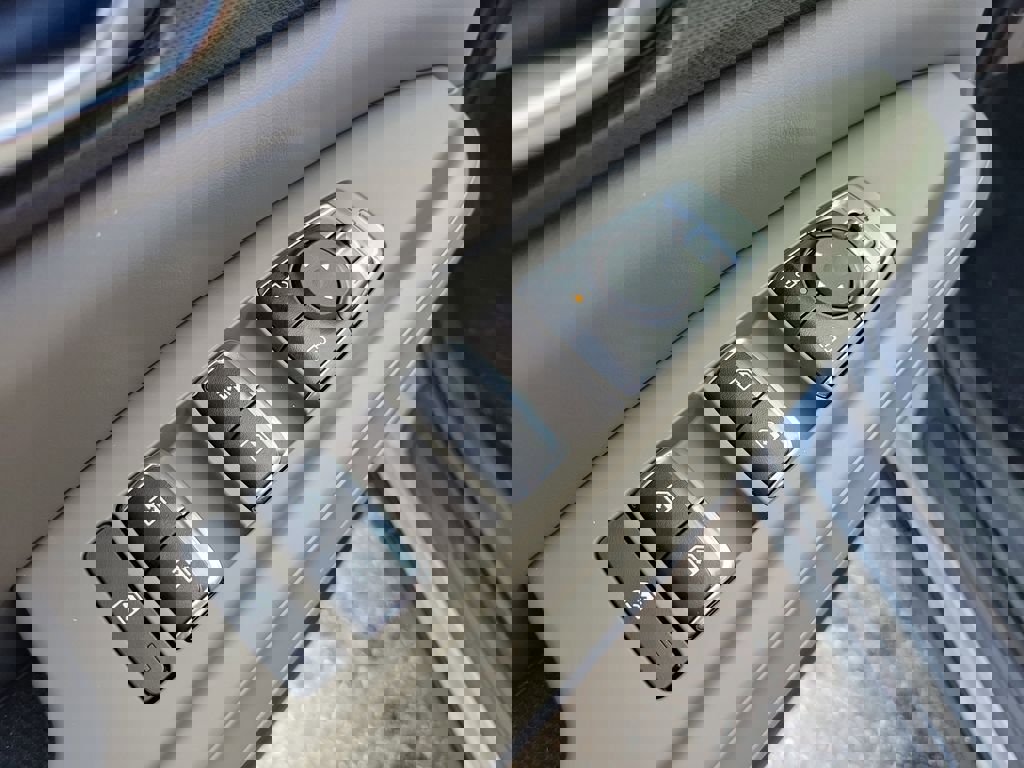 New 2026 Kia Carnival SX image 22