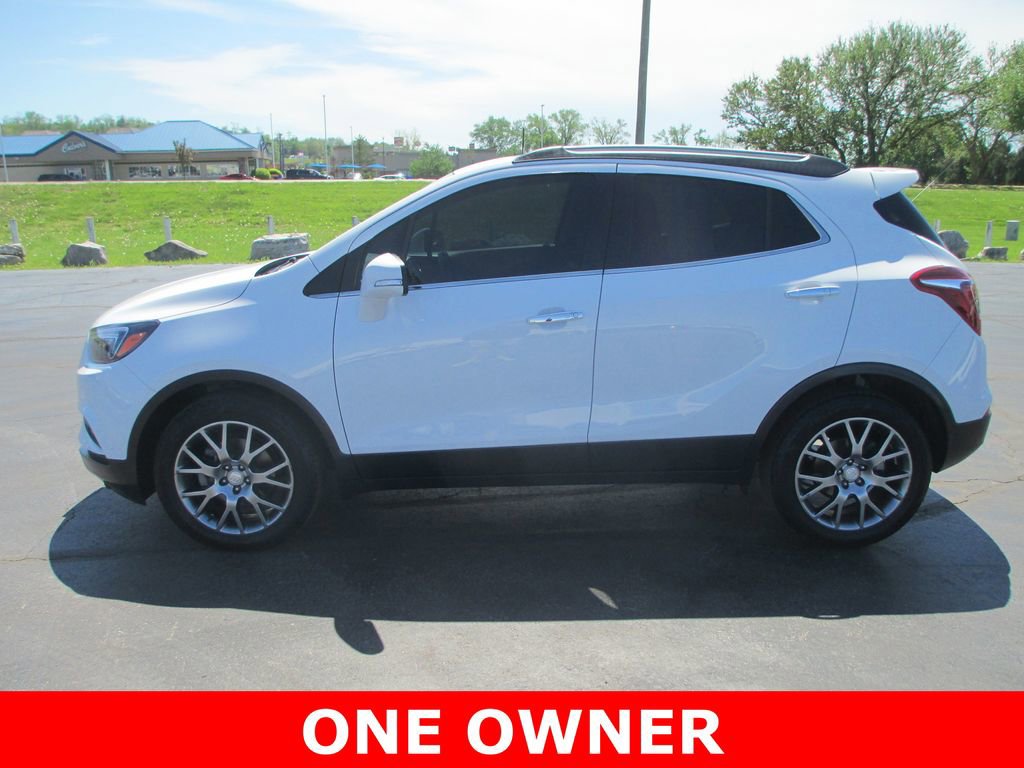 Used 2018 Buick Encore Sport Touring image 11