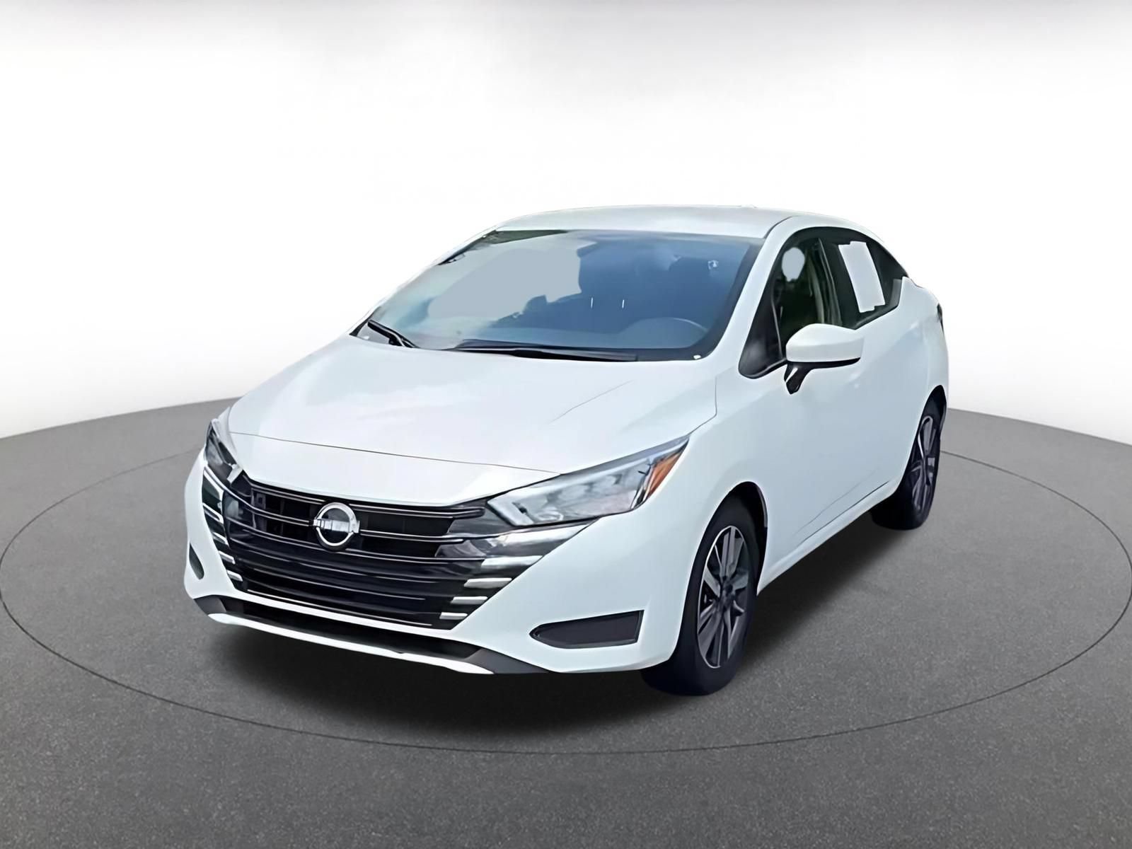 Used 2025 Nissan Versa SV FWD image 7