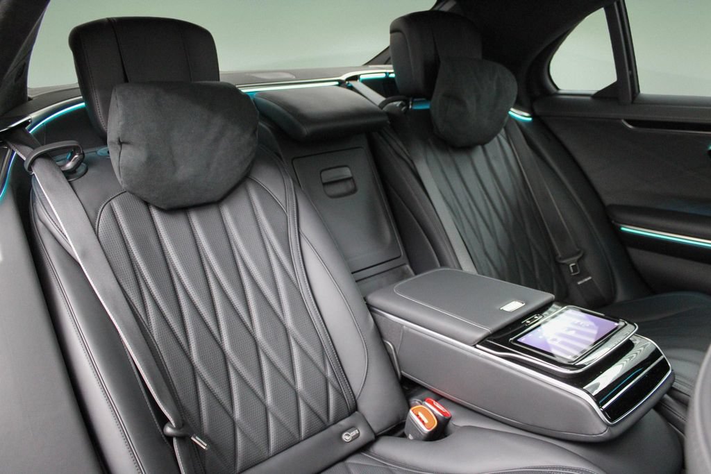Used 2024 Mercedes-Benz S 63 AMG S image 28