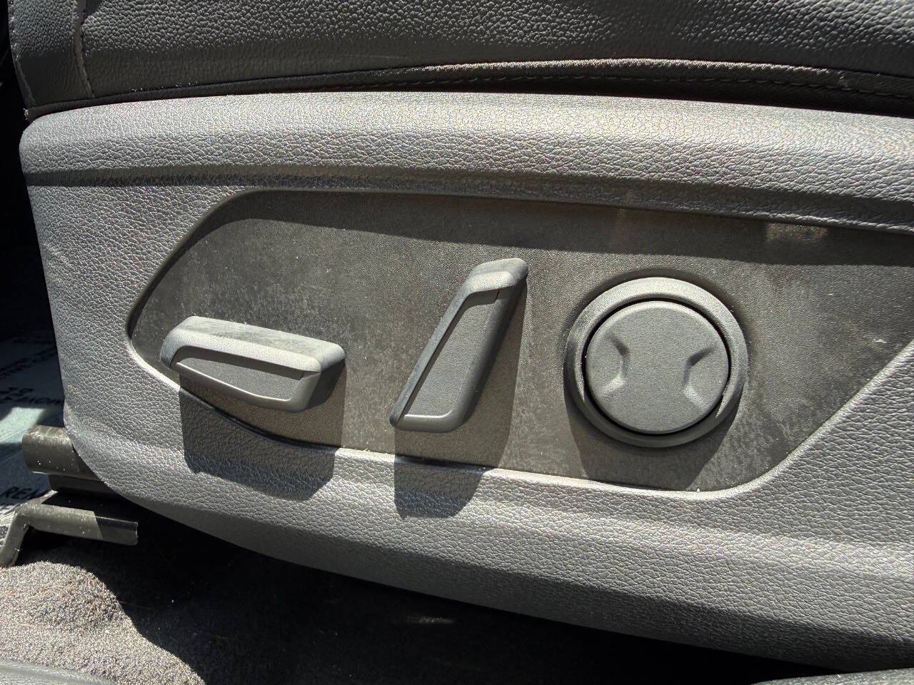 Used 2023 Kia Sportage EX FWD image 33