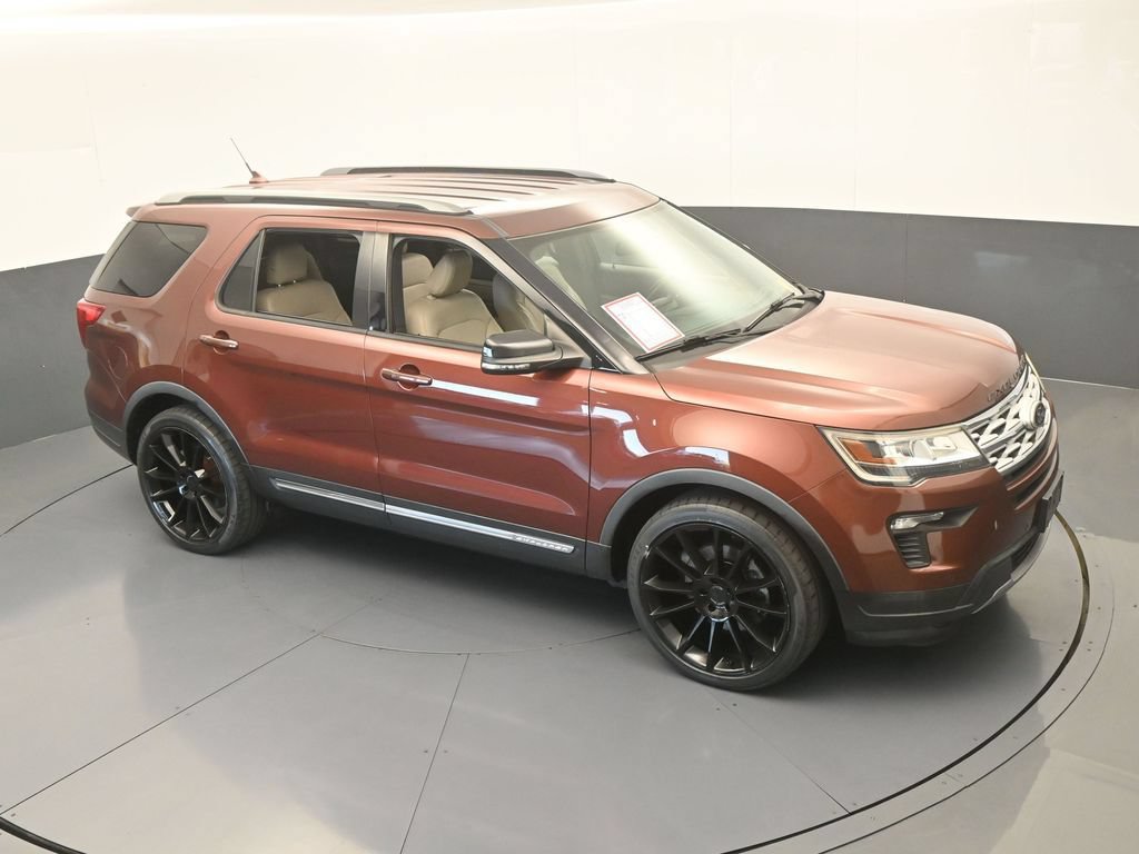 Used 2018 Ford Explorer XLT w/ Equipment Group 202A FWD image 51