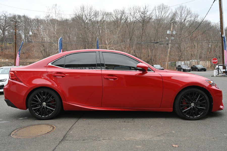 Used 2016 Lexus IS 300 4dr Sdn AWD w/ Navigation System Package image 8