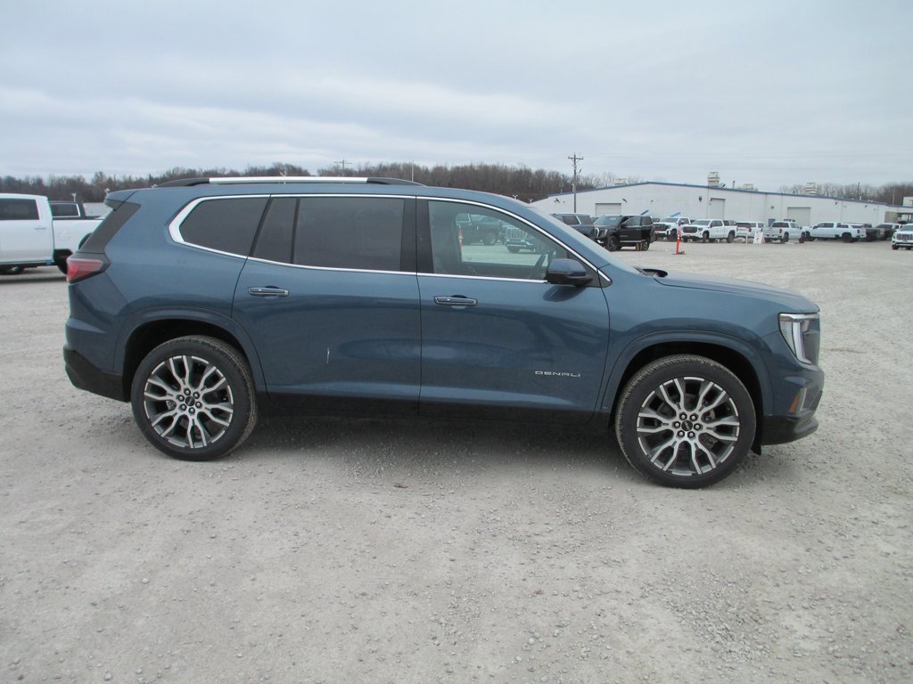 New 2026 GMC Acadia Denali Ultimate image 3