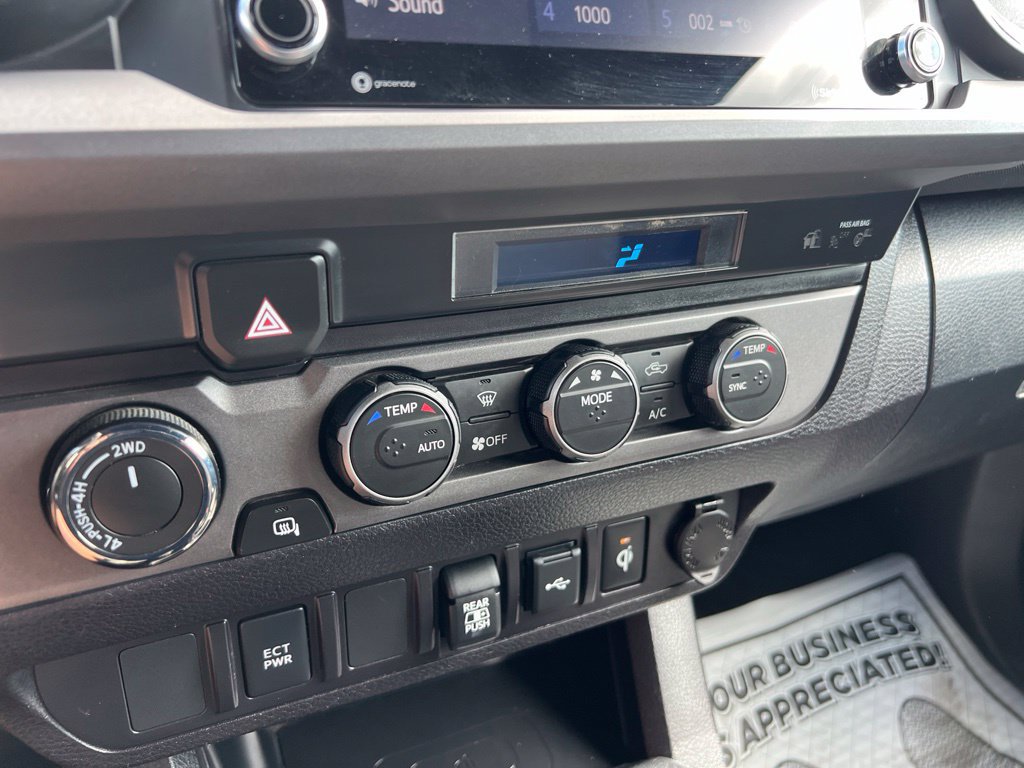 Used 2023 Toyota Tacoma TRD Off-Road w/ Black Out Package (TMS) AWD/4WD image 10