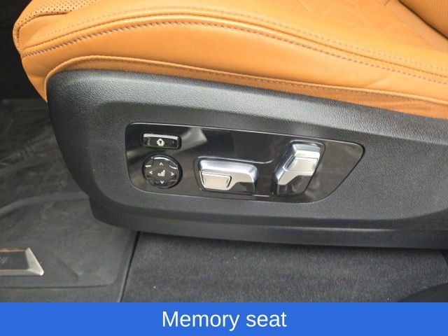 Used 2024 BMW X5 xDrive40i w/ Premium Package AWD/4WD image 19