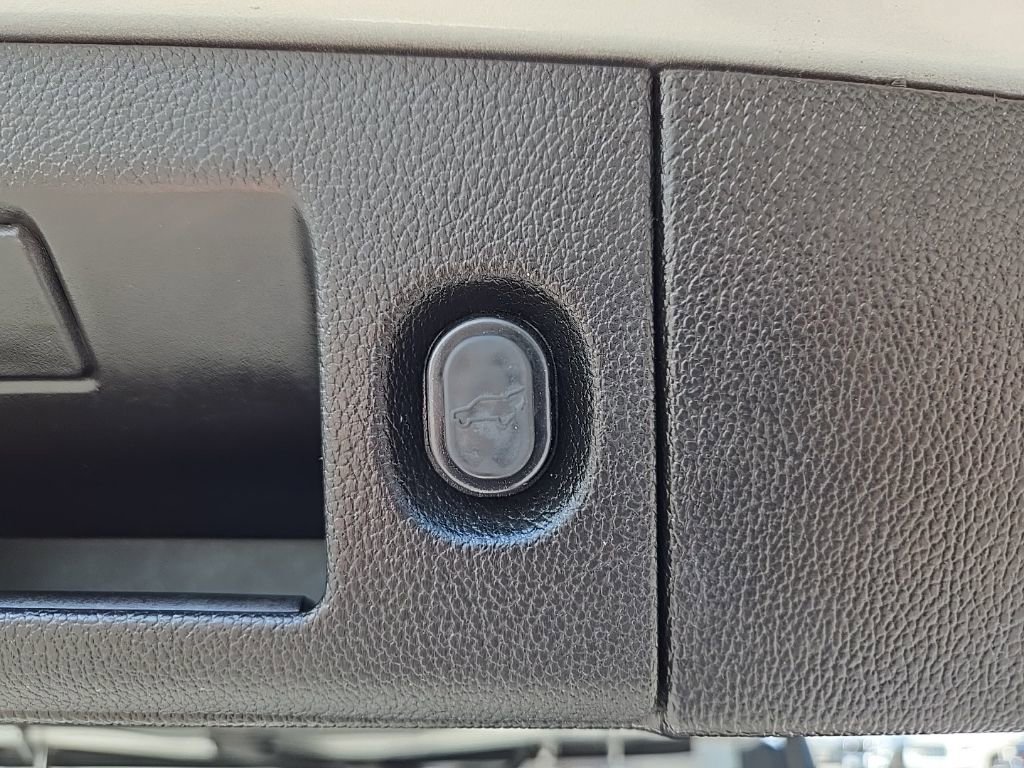 Used 2018 Chevrolet Tahoe Premier image 74