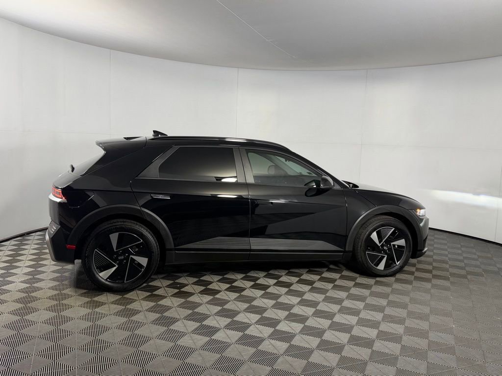 Used 2025 Hyundai Ioniq 5 SEL RWD image 5