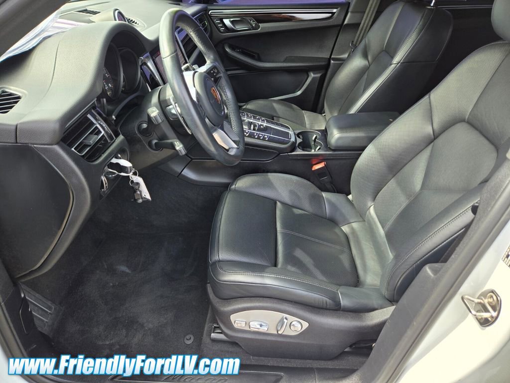Used 2020 Porsche Macan AWD/4WD image 8