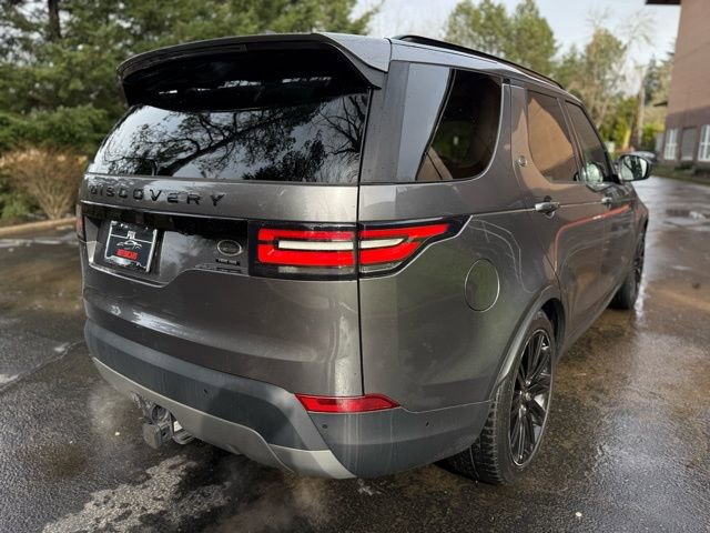 Used 2017 Land Rover Discovery HSE Luxury image 4