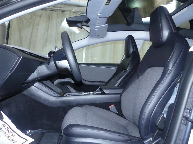 Used 2026 Tesla Model 3 RWD image 18