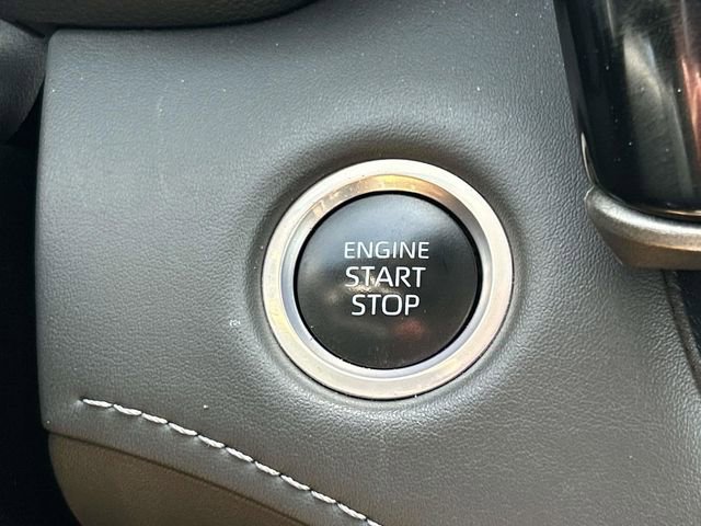 Used 2024 Toyota Highlander LE image 21