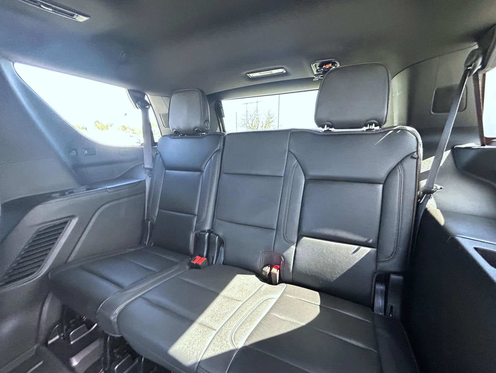 Used 2024 Chevrolet Tahoe High Country AWD/4WD image 22