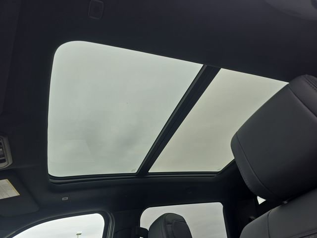 Used 2025 Toyota Tundra Limited image 28