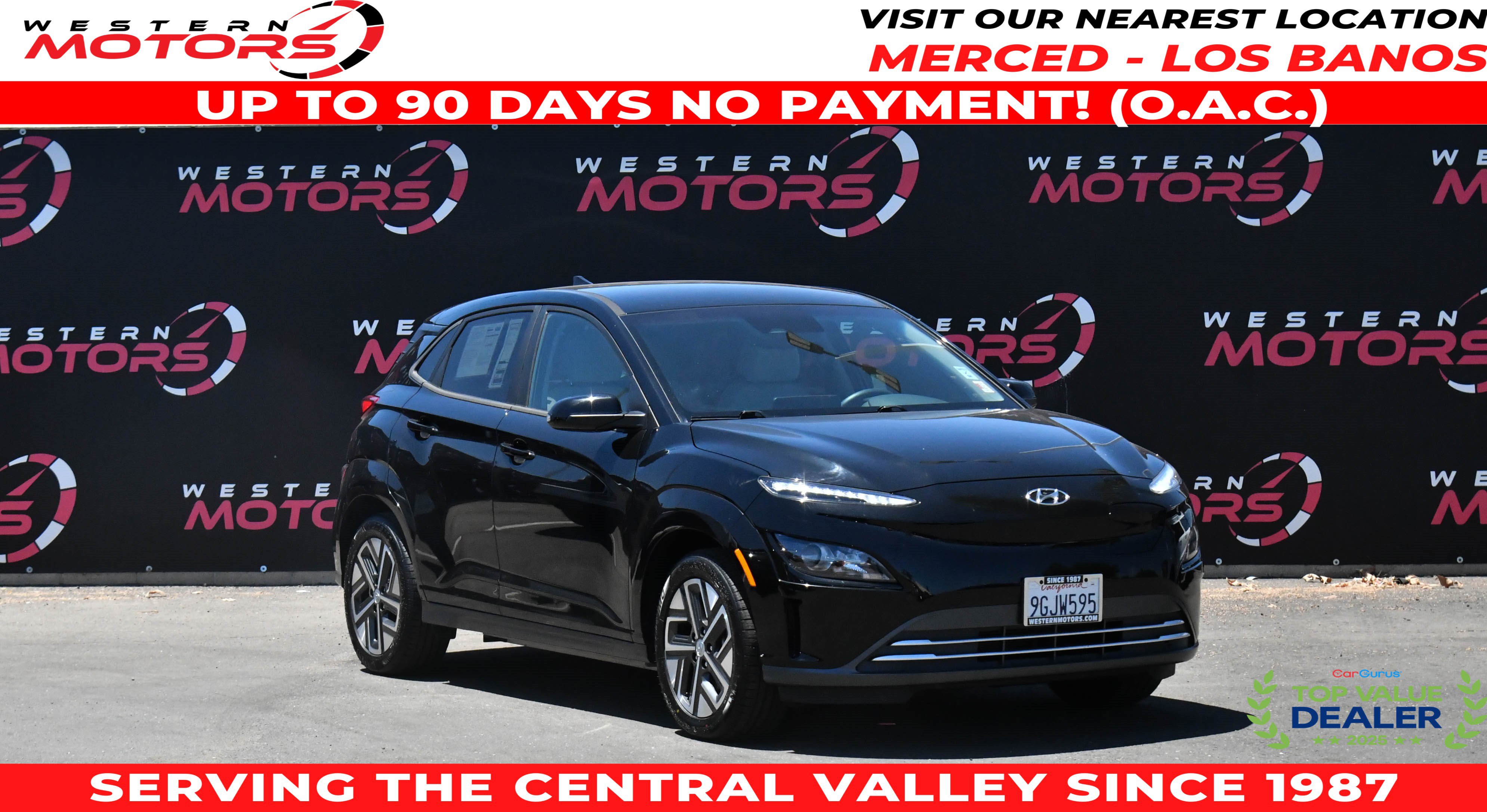 Used 2023 Hyundai Kona SE w/ Cargo Package FWD image 1