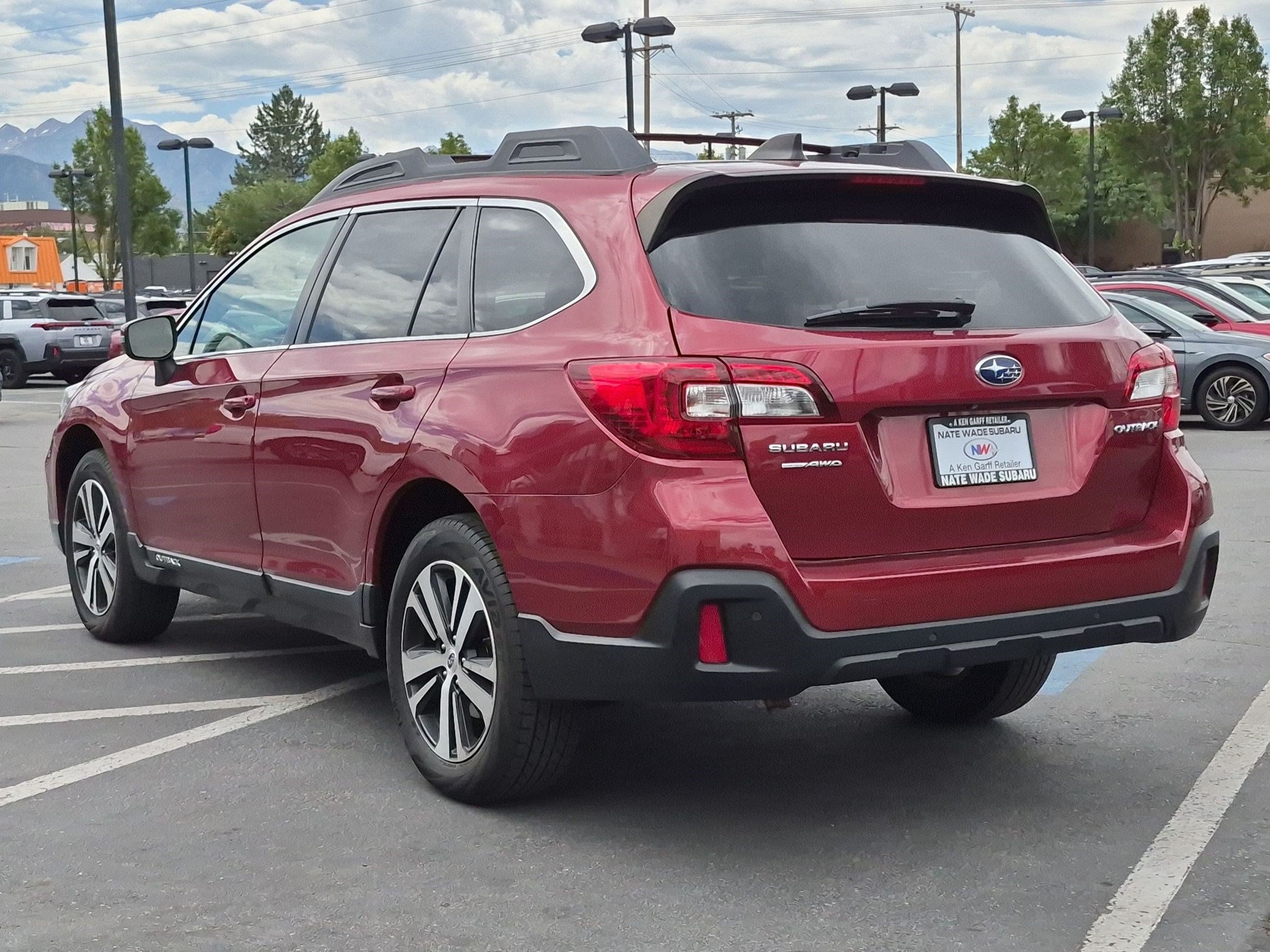 Used 2019 Subaru Outback 2.5i Limited AWD/4WD image 5