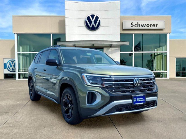 New 2026 Volkswagen Atlas Peak Edition AWD/4WD image 5