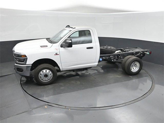 New 2026 RAM 3500 Tradesman w/ Chrome Appearance Group image 20