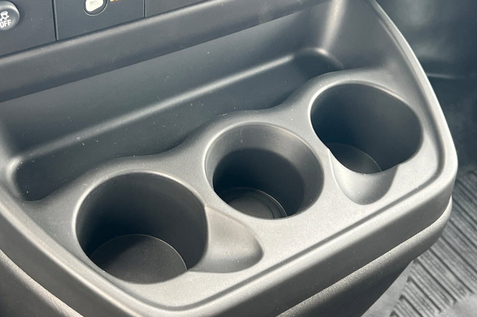 New 2025 GMC Savana 2500 w/ Driver Convenience Package RWD image 31