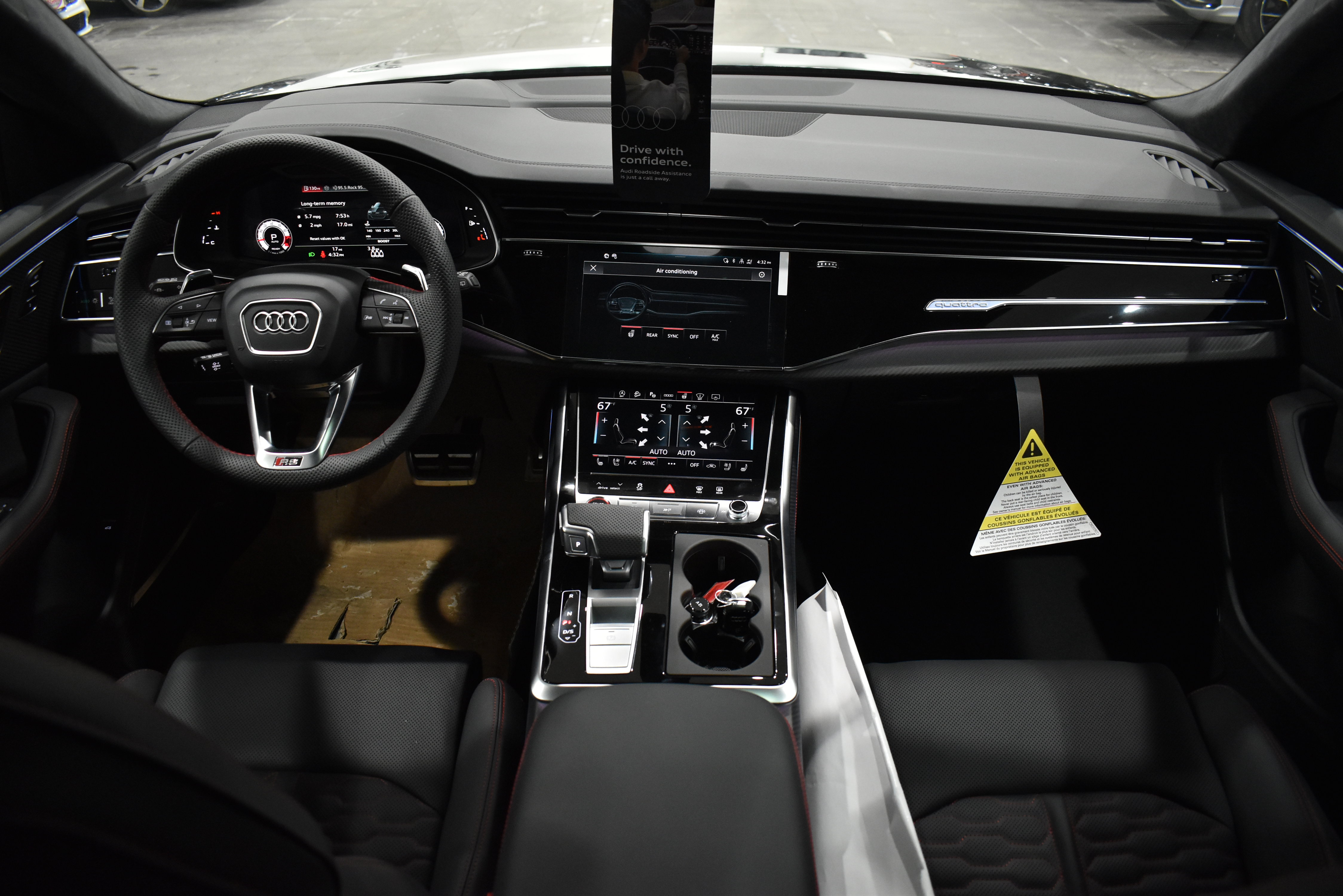 New 2026 Audi RS Q8 performance image 15