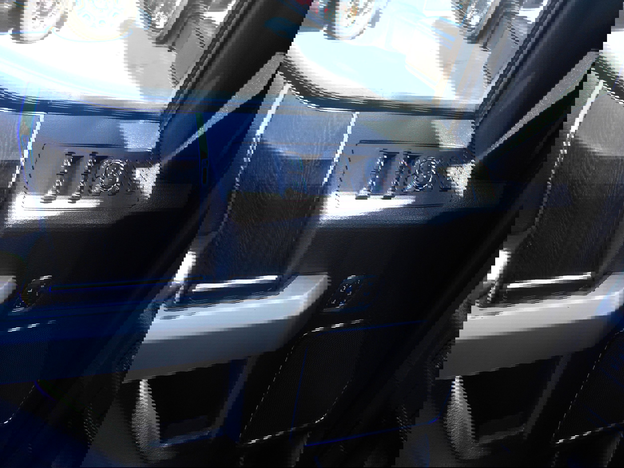 Used 2020 Ford F250 Lariat w/ Lariat Value Package image 23