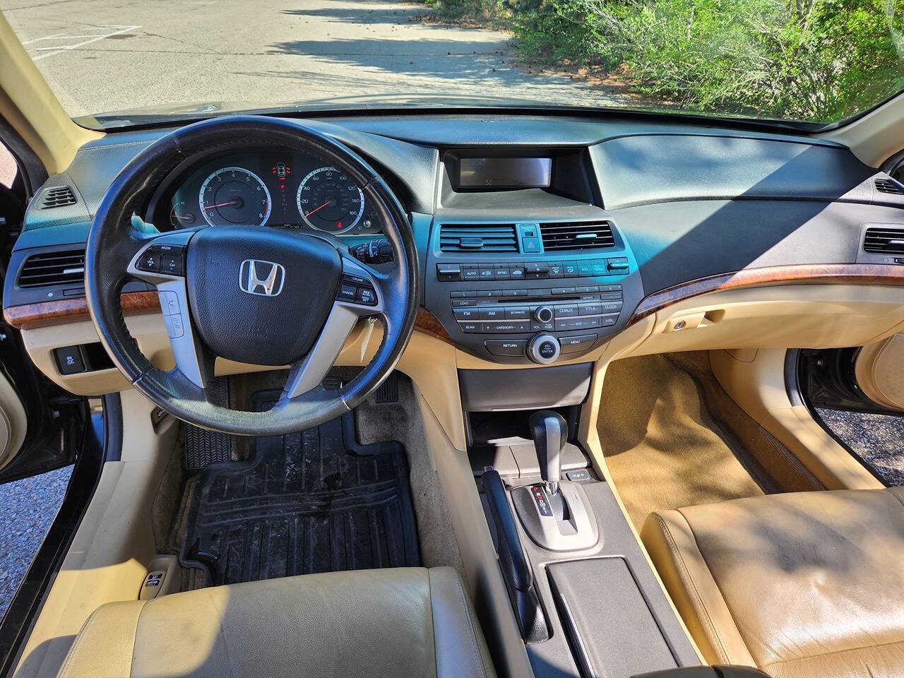 Used 2012 Honda Accord EX-L image 10