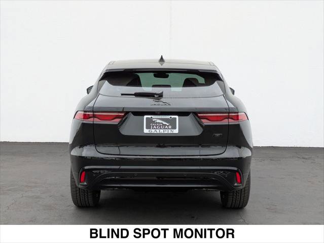 New 2026 Jaguar F-PACE R-Dynamic S image 5